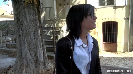 Image Of JacquieEtMichelTV Alicia 26, Cashier In Events 02 09 2020 480p MP4-XXX