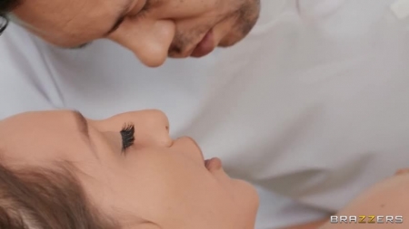 Image Of DirtyMasseur 21 01 31 Bella Rolland Hands All Over Her 480p MP4-XXX