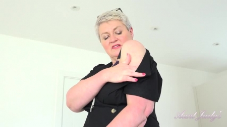Image Of AuntJudys 20 10 05 Candy Fantasizes About Students While Grading Papers XXX 480p MP4-XXX