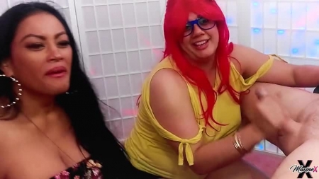 Image Of MaxineX 21 05 17 Two Girls BJ With Latina Crush XXX 480p MP4-XXX