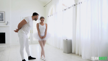 Image Of ExxxtraSmall 21 06 10 Penelope Kay Stretchy Lil Dancer XXX 720p MP4-XXX