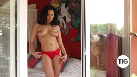 Image Of ThisIsGlamour 18 11 30 Jemima Page Red Devil XXX 480p MP4-XXX