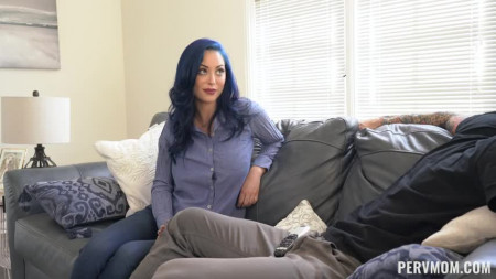 Image Of PervMom 21 08 22 Eve Marlowe The Eavesdropping MILF XXX 480p MP4-XXX