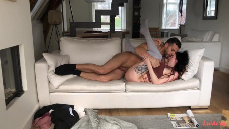 Image Of Lustery E468 Esluna And Marvin Cuddle Up Get Down XXX 480p MP4-XXX