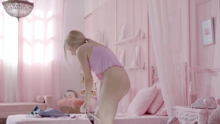 Image Of Fitting-Room 22 01 03 Mona Blue Little Horny Girl XXX 480p MP4-XXX