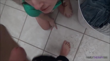 Image Of FamilyTherapyXXX 18 06 01 Maya Kendrick Sister Takes Load In Laundry Room XXX 480p MP4-XXX