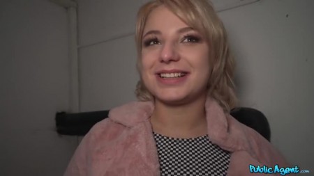 Image Of PublicAgent 22 09 19 Vaness Queen XXX 480p MP4-XXX