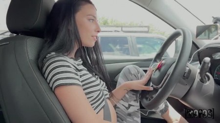Image Of Mofos 22 11 17 Gianna Ivy The Driver Exposed XXX 480p MP4-XXX