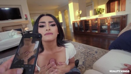 Image Of TeensLoveHugeCocks 22 11 21 Vanessa Moon Shes New To The Internet XXX 720p MP4-XXX