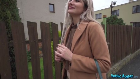Image Of PublicAgent 23 06 16 Marsianna Amoon XXX 720p MP4-XXX [XC]
