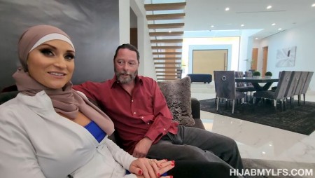Image Of HijabMylfs - Alyssia Vera - Marriage Is About Openness (04.07.2023)