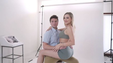 Image Of NubileFilms - Blake Blossom - Connections (07.07.2023)