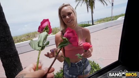 Image Of BangBus - Kelsey Kane - Kelsey Loves Roses And BBC's (30.08.2023)