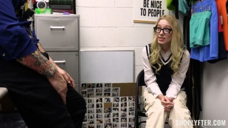 Image Of Shoplyfter - Kallie Taylor - Case No. 7906261 - Geek Thief Gets Even (02.09.2023)