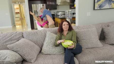 Image Of SneakySex - Jesse Pony - Sneaky Movie Night Anal (28.10.2023)