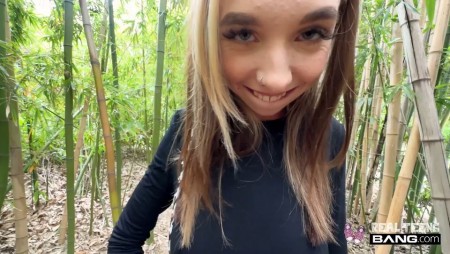 Image Of Bang - Breezy Bri - Southern Belle Breezy Bri Sucks Dick In A Public Park Before Hotel Fuck (31.10.2023)