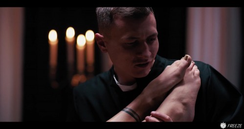 Image Of Freeze 23 12 29 Chloe Temple Corrupted Priest XXX 1080p MP4-FETiSH [XC]