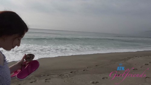 Image Of ATKGirlfriends 24 02 03 Ava Davis Malibu 1 XXX 2160p MP4-WRB [XC]