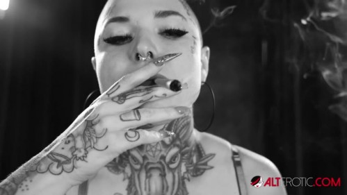 Image Of Alterotic 24 01 25 Titi Ramone Is Featured In A Sext Black And White Claxxxic Shoot XXX 480p MP4-XXX [XC]