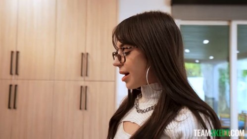 Image Of TeenPies - Aria Valencia - My Eager Assistant (18.02.2024)