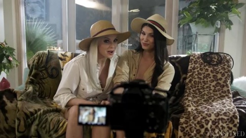 Image Of Transfixed - Kenzie Taylor, Zariah Aura - Animal Queendom (06.03.2024)