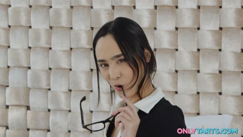 Image Of OnlyTarts - Alice Hernandez - Body Language (08.03.2024)