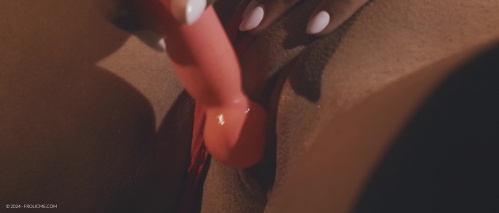 Image Of FrolicMe 24 03 15 Samantha Cruuz Before My Date XXX 1080p MP4-WRB [XC]