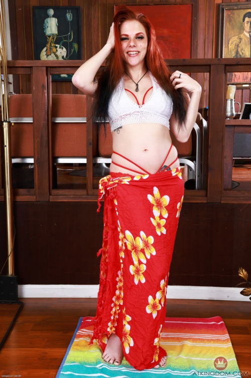 Image Of AmKingdom com 24 04 02 Amateurs Series 9 Softcore 174 Devyn Lux XXX IMAGESET-FuGLi [XC]