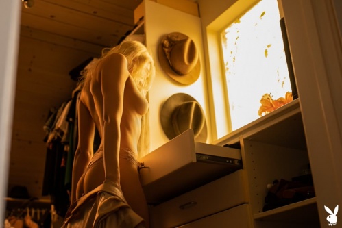 Image Of PlayboyPlus com 19 05 07 Emilee Ann Miller Momentous Morning XXX iMAGESET-LEWD [XC]
