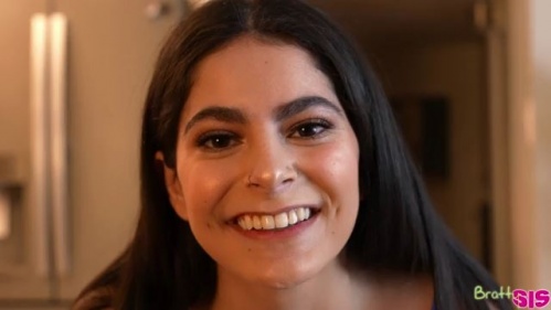 Image Of BrattySis - Angel Gostosa - Stepsis Cant Complain When My Dick Is In Her Mouth (19.04.2024)
