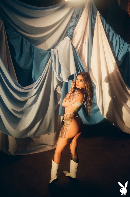 Image Of PlayboyPlus com 20 09 16 Taylor White Shades Of Blue XXX iMAGESET-LEWD [XC]