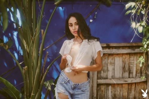 Image Of PlayboyPlus com 21 01 01 Leighla Habib Perfect Place XXX iMAGESET-LEWD [XC]