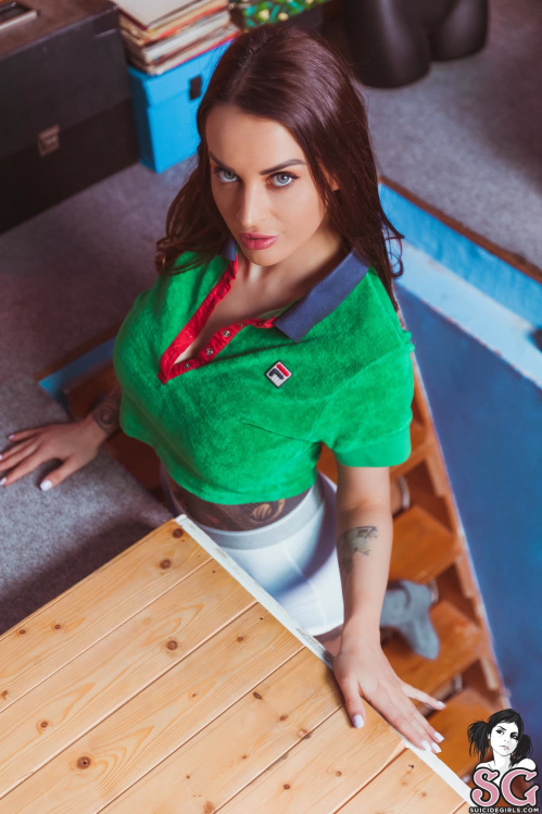 Image Of SuicideGirls com 24 04 16 Helenarae Bookworm XXX iMAGESET-Narcos [XC]