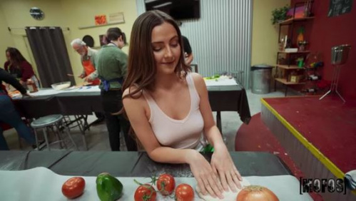 Image Of LetsPostIt - Serena Hill - Cooking Class Tits and Ass (29.04.2024)
