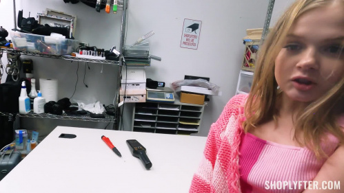 Image Of Shoplyfter 24 05 25 Coco Lovelock Sex Merch XXX 1080p MP4-WRB [XC]
