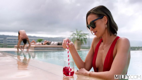 Image Of Milfy - Serenity Cox - Insatiable Wife Serenity Has Secret Vacay Adventure (27.03.2024)