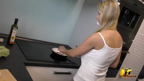 Image Of Katerina-Hartlova 19 07 22 Scrambled Eggs I Do Morning At My Home For You XXX 1080p MP4-LEWD [XC]