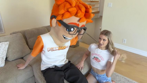 Image Of PornDudeCasting - Emily Jade - Babysitter Emily Jade Gets a Sexy Visit from Porn Dude (31.05.2024)