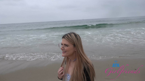 Image Of ATKGirlfriends 24 06 06 Riley Rose Malibu 1 XXX 2160p MP4-WRB [XC]