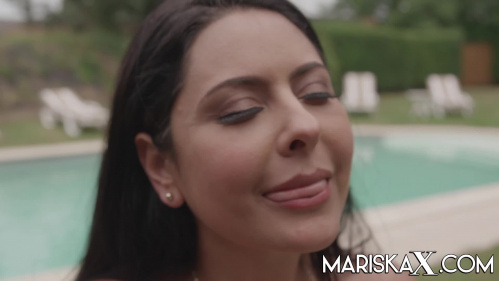 Image Of MariskaX 20 05 28 Valentina Ricci And Mariska Seduces Her Stepfather XXX 1080p MP4-LEWD [XC]