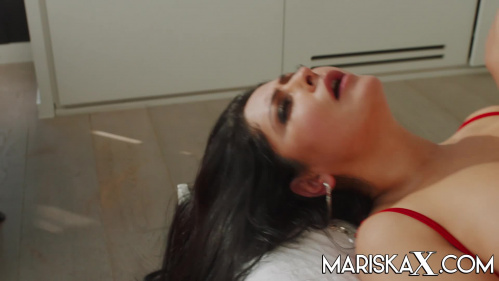 Image Of MariskaX 20 08 30 Mariska Meets Her Lover XXX 1080p MP4-LEWD [XC]