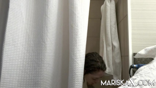 Image Of MariskaX 22 01 11 Claire Cox Gets Pounded Gangbang Style XXX 480p MP4-XXX [XC]