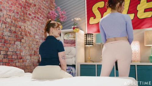 Image Of Oopsie - Siri Dahl, Emma Rose, Ariel Demure - Not Too Hard, Not Too Soft (27.06.2024)