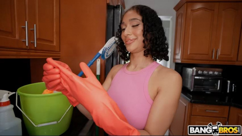 Image Of MyDirtyMaid - Lina Love - Lina Loves Cleaning Dick (11.07.2024)