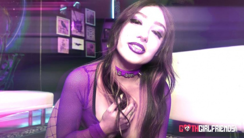Image Of GothGirlfriends - Violet Gems - Femme Fatale Violet Gems Gets Her Hairy Pussy Fucked (21.07.2024)