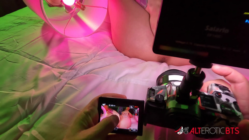 Image Of AltErotic 24 06 14 Brenna Mckenna Fists Her Pussy BTS XXX 1080p MP4-GAPFiLL [XC]