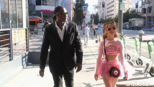 Image Of Spizoo - Isabella Nice - Is A Slut For Her Jacked Bodyguard (14.08.2024)
