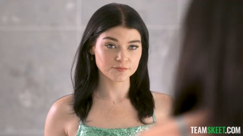 Image Of ExxxtraSmall - Katerina Deville - Tiny Slut Katerina Deville Loses Her V-Card and Gets Pumped Full of Cum (22.08.2024)