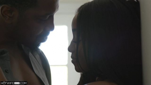 Image Of HotWifeXXX - Lily Starfire - Revives Good Times On The BBC (21.08.2024)