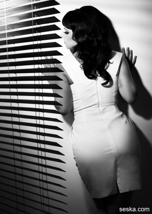 Image Of Seska com 21 10 14 Film Noir Photoshoot XXX iMAGESET-LEWD [XC]